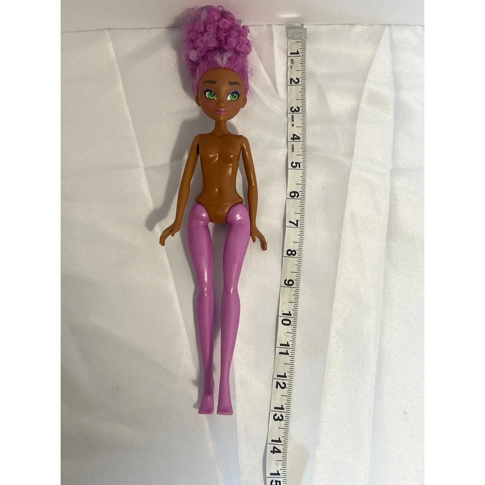 MGA Wild Childz Doll Purple Hair Molded‎ Leggings Articulated Fashion Doll